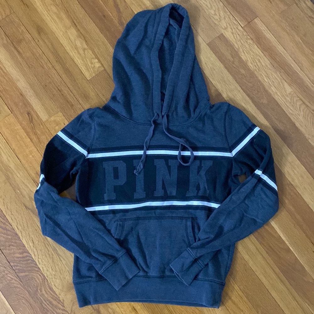 PINK Victoria’s Secret Sweatshirt